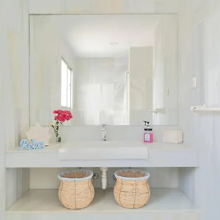 Salt Pool Bliss Апартаменты