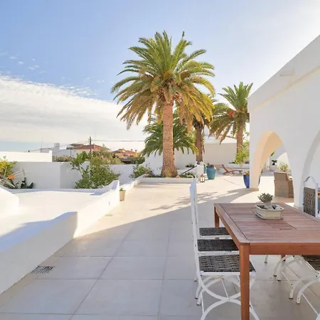 Salt Pool Bliss Appartement