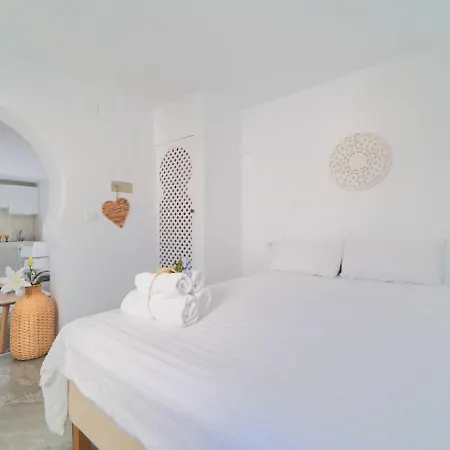 Riad Mauresque Salt Pool Bliss Suites