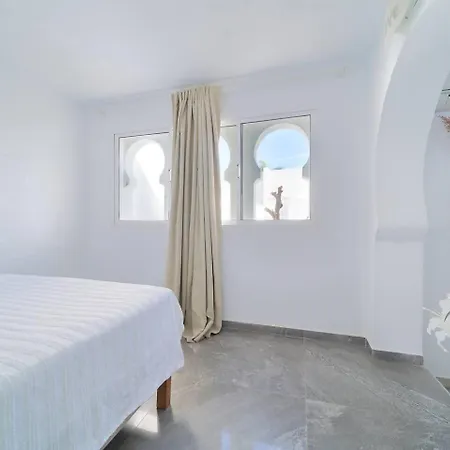 Apartman Riad Mauresque Salt Pool Bliss Suites *