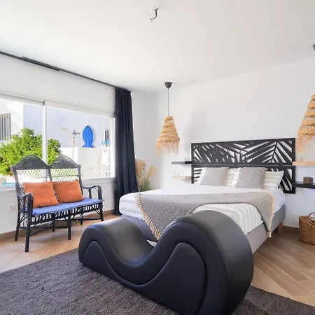 Riad Mauresque Salt Pool Bliss Suites